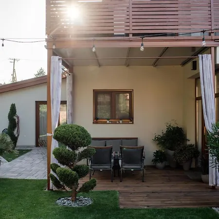 Appartement Csendeskert Wellness - Garden, Grill, Chill