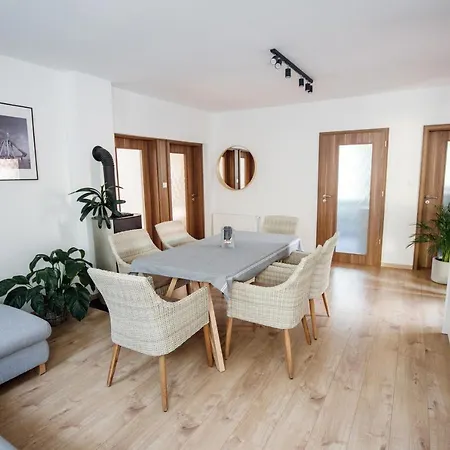 Csendeskert Wellness - Garden, Grill, Chill Balatonalmádi