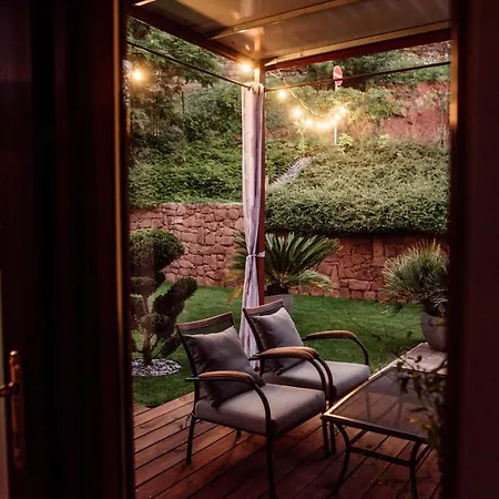 Apartment Csendeskert Wellness Apartments - Garden, Grill, Chill *