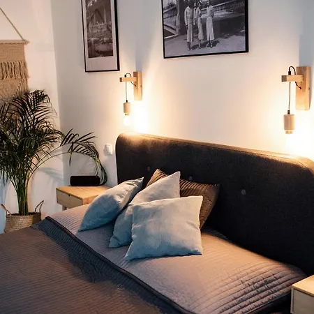 Apartamento Csendeskert Wellness - Garden, Grill, Chill