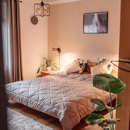 Csendeskert Wellness Apartments - Garden, Grill, Chill Balatonalmadi