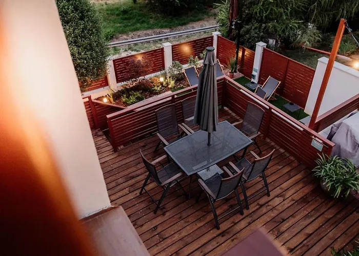 Csendeskert Wellness - Garden, Grill, Chill Appartement