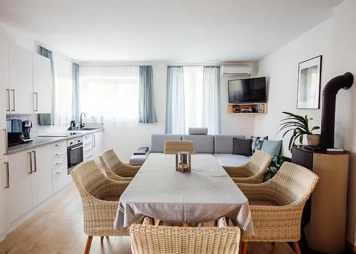 Csendeskert Wellness - Garden, Grill, Chill Appartement Balatonalmádi