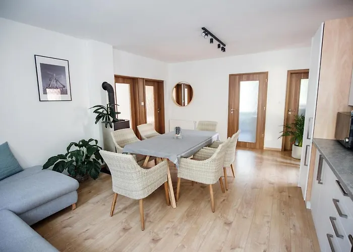 Csendeskert Wellness - Garden, Grill, Chill Balatonalmádi