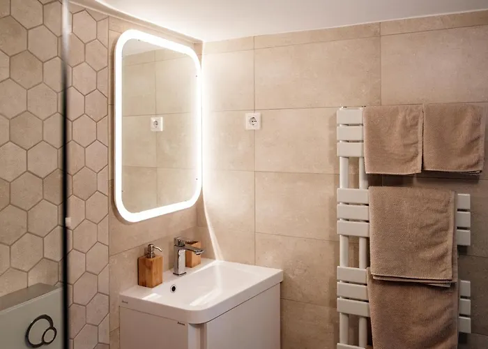 Csendeskert Wellness - Garden, Grill, Chill Appartement