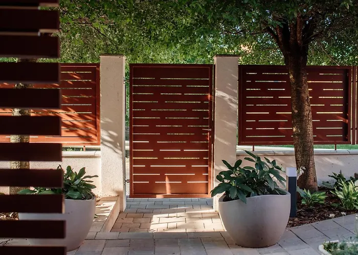 Csendeskert Wellness - Garden, Grill, Chill * Balatonalmádi