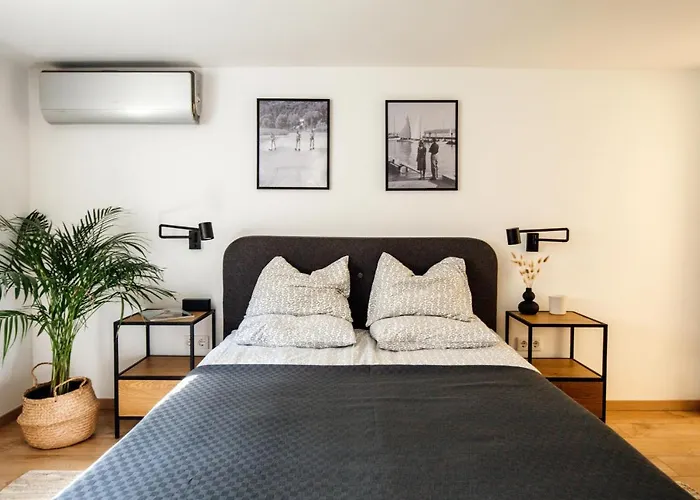 Csendeskert Wellness Apartments - Garden, Grill, Chill Balatonalmadi